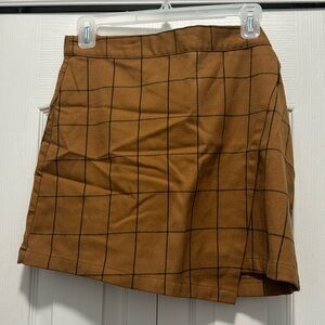 Brown plaid skirt